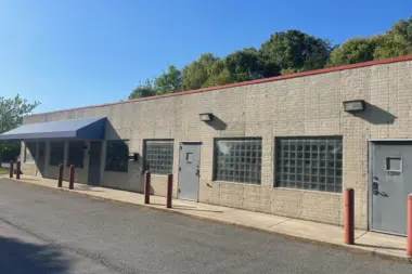 The facilities at EJAL Health Services in Glen Burnie, MD 1